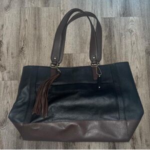 Wilsons Leather Two-Tone Leather Tote Bag Black Brown Tassel Shoulder Purse
